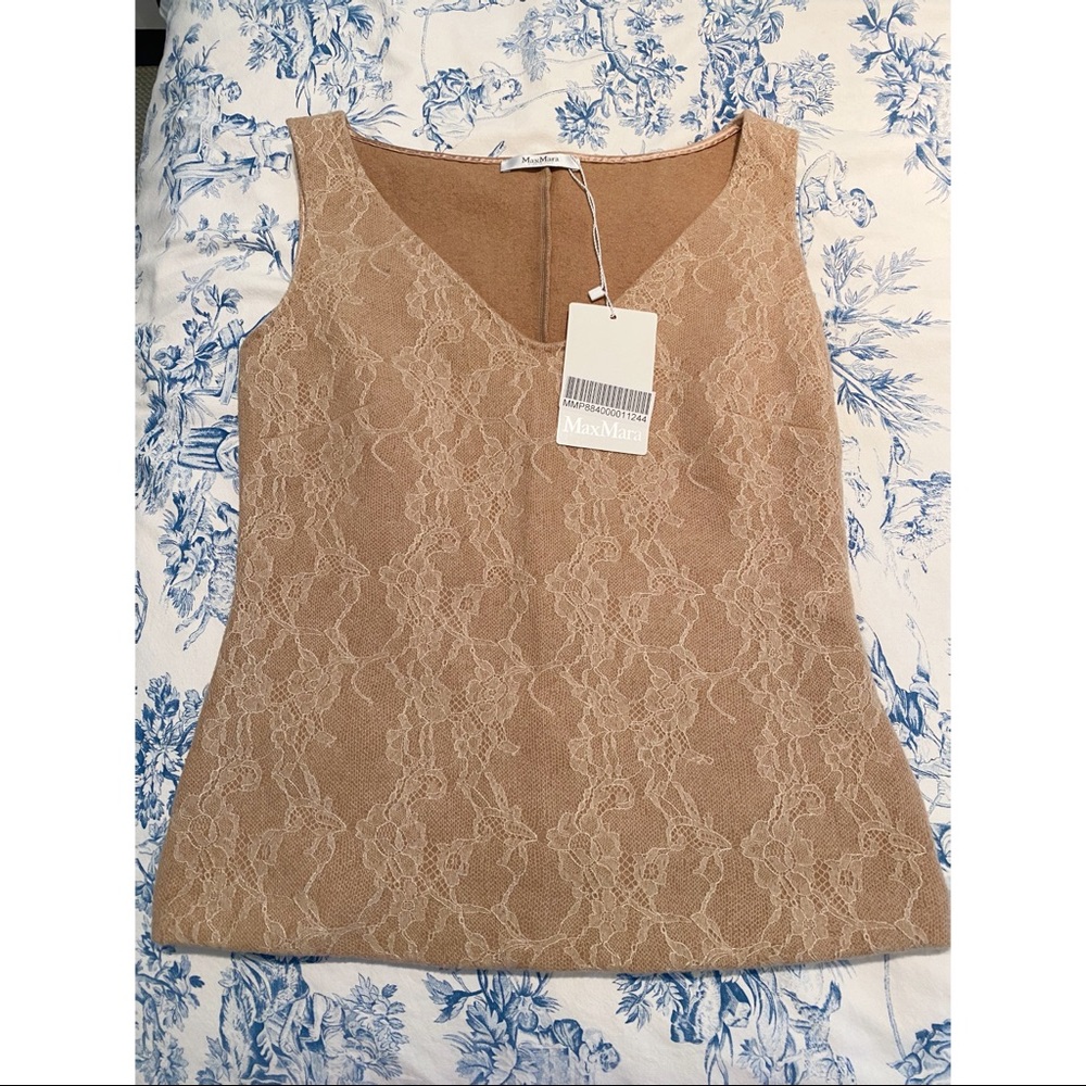 NWT MaxMara Sleeveless Top